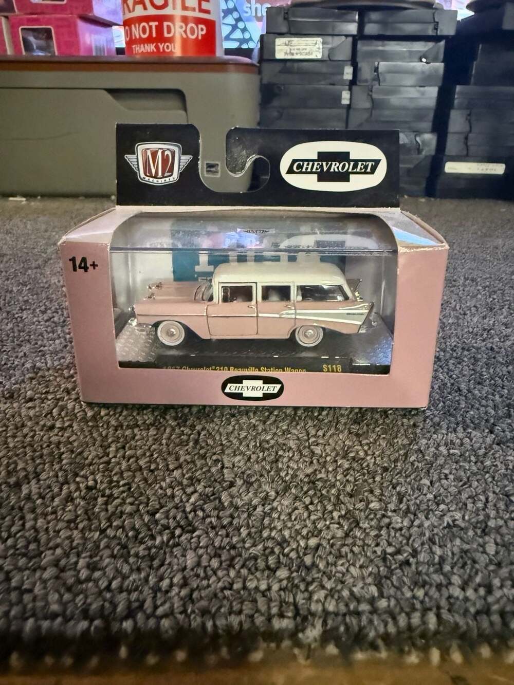 M2 Machines 1957 Chevrolet 210 Beauville Station Wagon 1:64 Scale Diecast Model